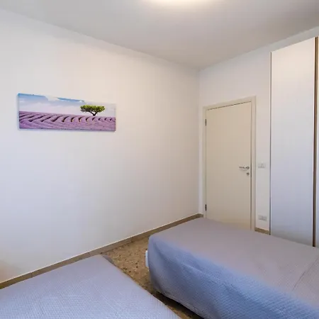 Apartament Sirio *
