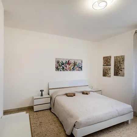 Apartament Sirio *